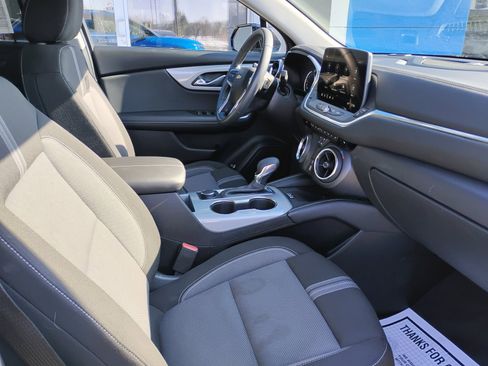 Used 2024 Chevrolet Blazer LT w/ Convenience Package image 12
