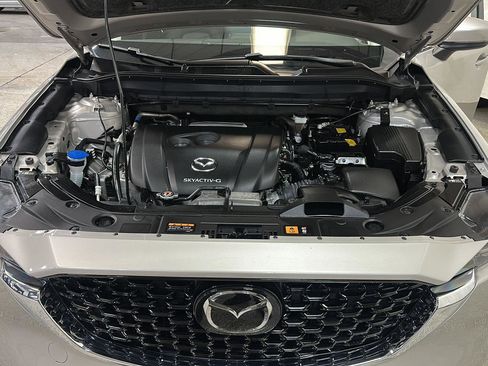 Used 2025 MAZDA CX-5 AWD 2.5 S w/ Preferred Package image 13