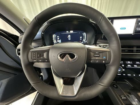 Certified 2026 INFINITI QX60 Luxe w/ Cargo Package AWD/4WD image 21