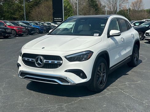 New 2026 Mercedes-Benz GLA 250 4MATIC image 3