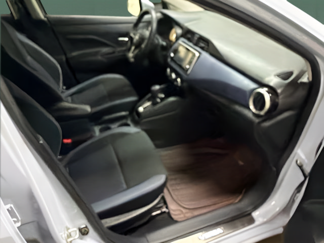Used 2024 Nissan Versa SV w/ Electronics Package FWD image 15