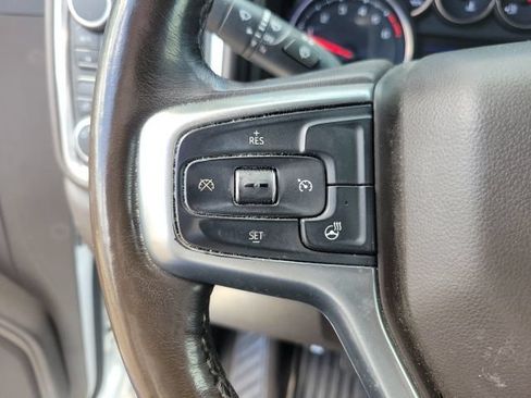 Used 2021 Chevrolet Silverado 1500 LT w/ Z71 Off-Road Package AWD/4WD image 16