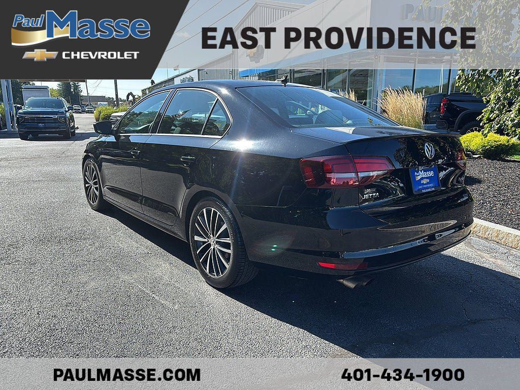 Used 2016 Volkswagen Jetta Sport FWD image 5