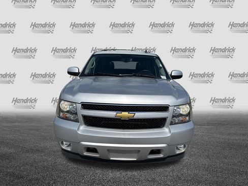 Used 2013 Chevrolet Tahoe LT w/ Luxury Package RWD image 3