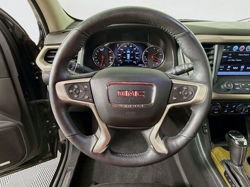Used 2018 GMC Acadia Denali w/ Technology Package AWD/4WD image 11