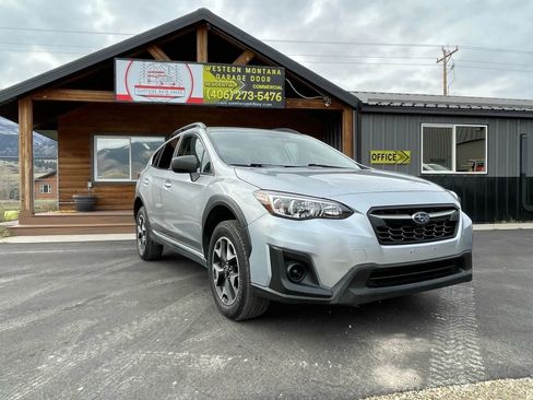 Used 2019 Subaru Crosstrek 2.0i image 4