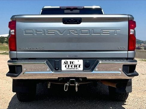 Used 2024 Chevrolet Silverado 2500 LTZ w/ LTZ Convenience Package AWD/4WD image 6
