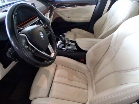 Used 2020 BMW 540i 540i w/ Premium Package image 3