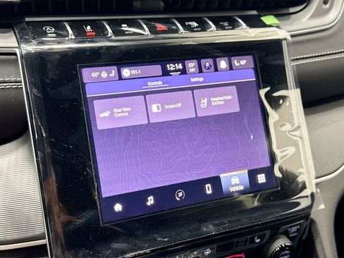 New 2025 Jeep Grand Cherokee L Laredo image 40