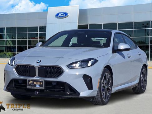 Used 2025 BMW 228i xDrive AWD/4WD image 2