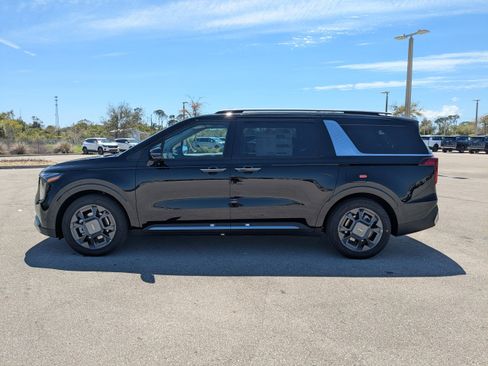 New 2026 Kia Carnival SX FWD image 8