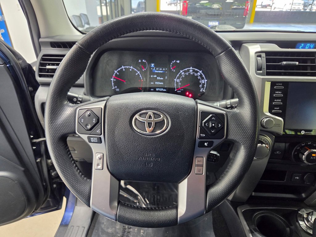 Used 2021 Toyota 4Runner SR5 AWD/4WD image 29