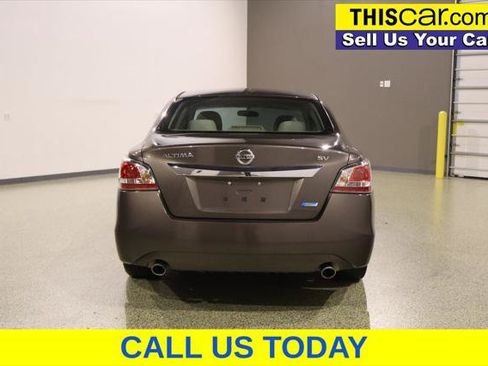 Used 2014 Nissan Altima 2.5 SV FWD image 7