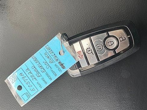 Certified 2022 Ford Explorer XLT w/ Equipment Group 202A image 72