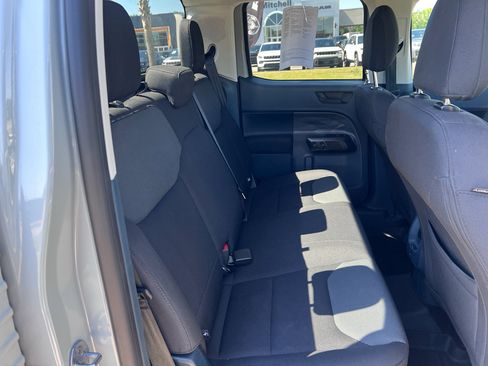 Used 2024 Ford Maverick XL FWD image 11