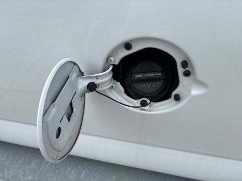 Used 2023 GMC Savana 2500 Work Van w/ Driver Convenience Package image 14