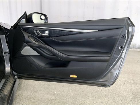 Used 2018 INFINITI Q60 3.0t Luxe w/ Sensory Package 3.0T Luxe image 23