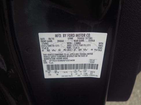 Used 2010 Ford F150 Raptor image 16