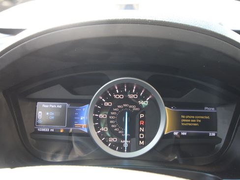 Used 2014 Ford Explorer Limited w/ Equipment Group 301A AWD/4WD image 16