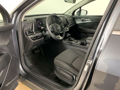 Used 2024 Kia Sportage LX image 30