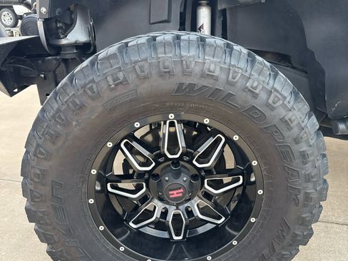 Used 2016 Jeep Wrangler Sport w/ Quick Order Package 24S image 11