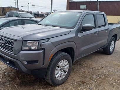 Used 2022 Nissan Frontier SV