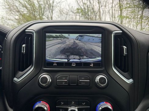 Used 2021 GMC Sierra 1500 AT4 w/ AT4 Premium Package AWD/4WD image 18