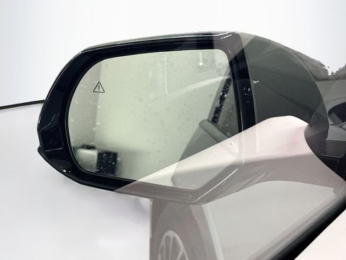 Used 2024 Hyundai Ioniq 5 Limited AWD/4WD image 16