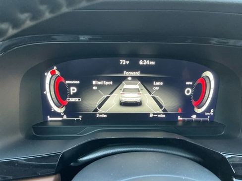 New 2025 Nissan Pathfinder Platinum w/ Cargo Package image 21