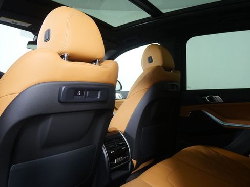 Certified 2023 BMW X5 sDrive40i w/ Climate Comfort Package image 16