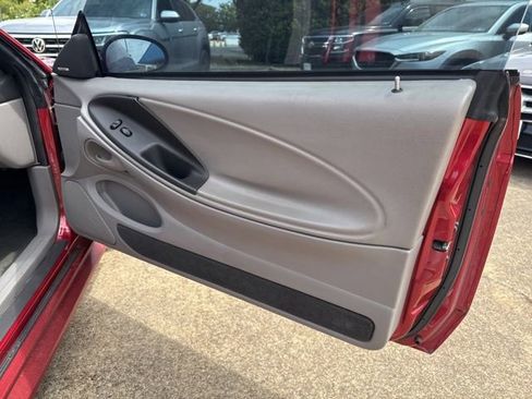 Used 2004 Ford Mustang GT RWD image 15