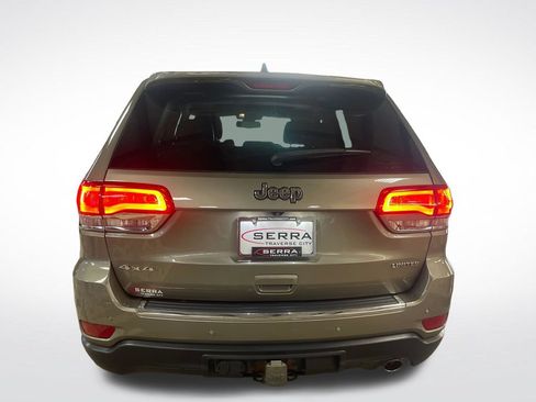 Used 2016 Jeep Grand Cherokee Limited w/ Trailer Tow Group IV AWD/4WD image 4