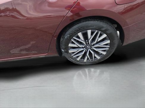 Used 2023 Nissan Altima 2.5 SV FWD image 33