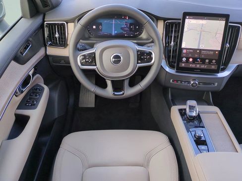 New 2026 Volvo XC90 B6 Plus w/ Protection Package Premier image 14