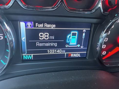 Used 2018 Chevrolet Suburban LT image 37