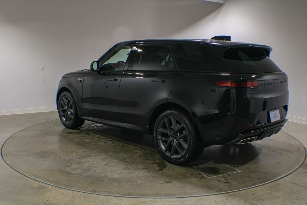 New 2026 Land Rover Range Rover Sport Dynamic SE AWD/4WD image 4