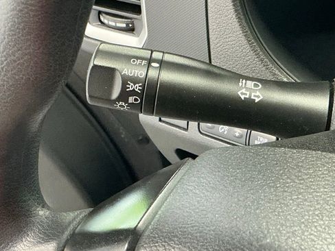 Used 2023 Nissan Frontier SV w/ Technology Package image 33