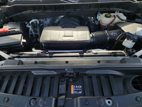 Used 2021 Chevrolet Silverado 1500 LTZ w/ LTZ Premium Package image 30