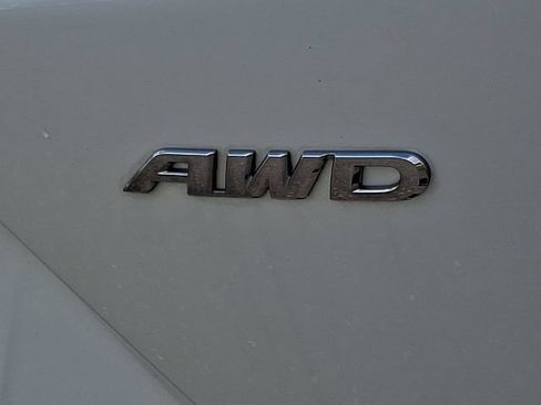 Used 2018 Honda CR-V Touring image 33