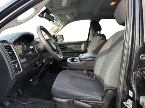 Used 2019 RAM 1500 Express w/ Wheel & Sound Group AWD/4WD image 10