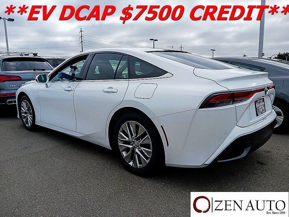 Used 2021 Toyota Mirai w/ Advanced Technology Package RWD image 4