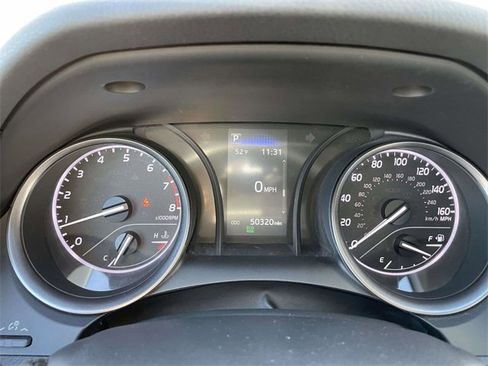 Used 2024 Toyota Camry SE image 23