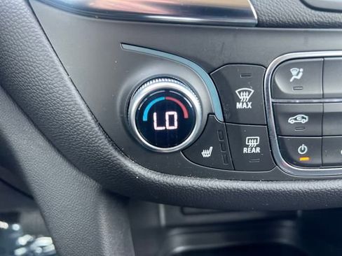 Certified 2024 Chevrolet Equinox LT image 24