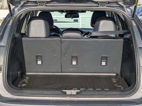 Used 2024 Subaru Crosstrek 2.5i Limited image 17