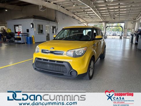 Used 2015 Kia Soul + FWD image 1
