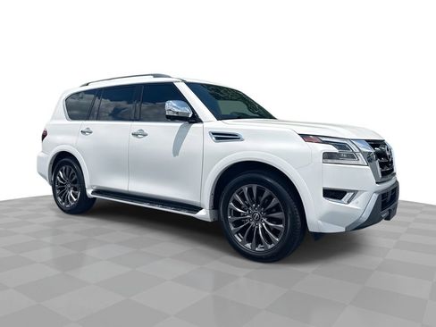 Used 2024 Nissan Armada Platinum w/ Captain's Chairs Package RWD image 1