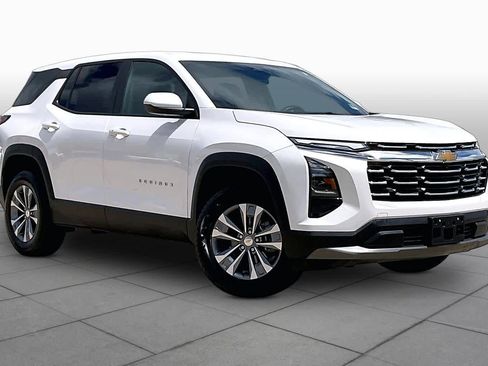 Used 2026 Chevrolet Equinox LT w/ Convenience Package II FWD image 4