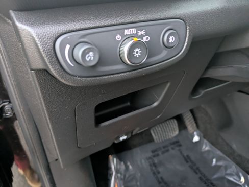 Used 2022 Chevrolet TrailBlazer RS image 15