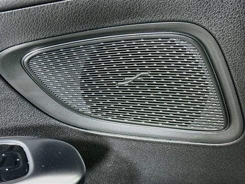 Used 2024 Mercedes-Benz C 300 4MATIC Sedan image 18