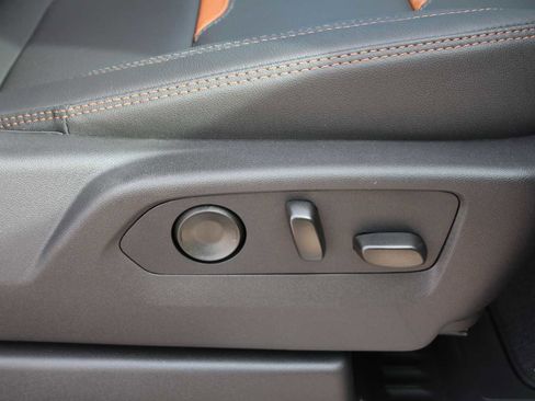 New 2026 GMC Sierra 2500 AT4 w/ AT4 Premium Plus Package image 21